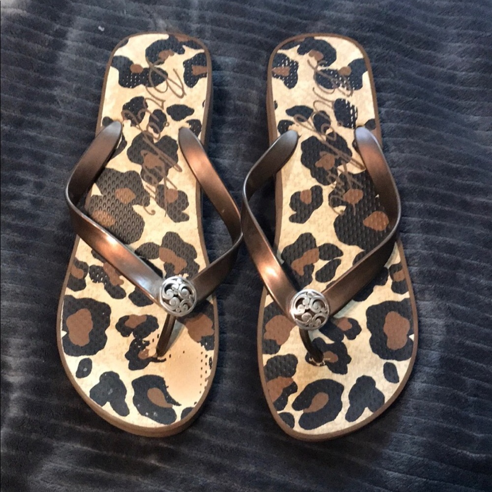 BRIGHTON Leopard Print Wedge Flipflop Sandal Size 9 - Picture 1 of 3